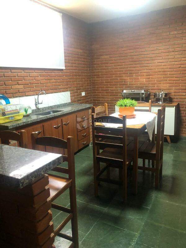 Chácara à venda no bairro Bairro dos Pires de Baixo: 