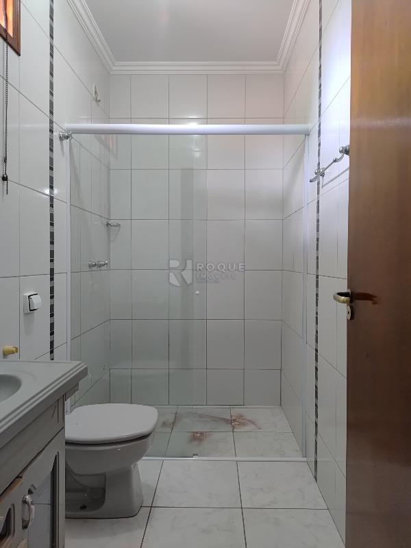 Casa Residencial à venda no bairro Jardim Residencial Alto da Graminha: Wc suíte