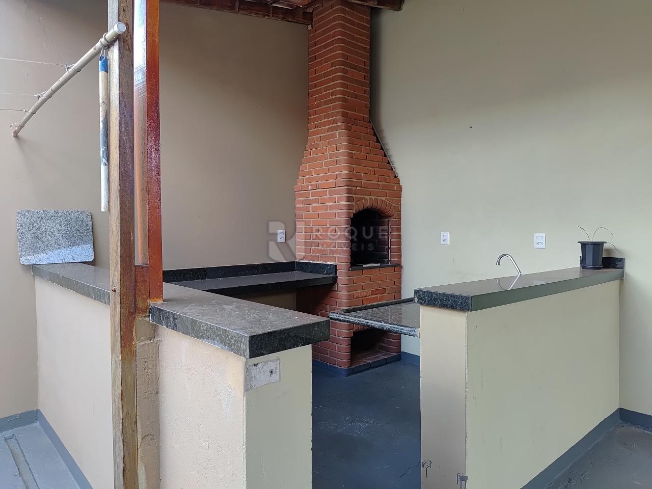 Casa Residencial à venda no bairro Jardim Residencial Alto da Graminha: Churrasqueira