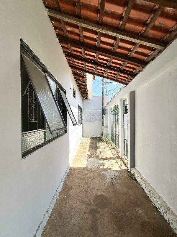 Casa Residencial para aluguel no bairro Jardim Alvorada: Frente 