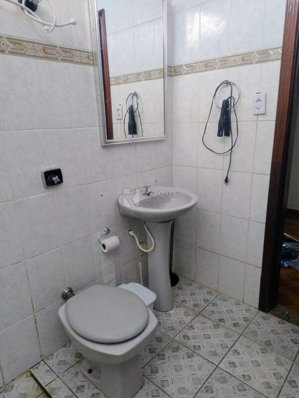 Casa Residencial à venda no bairro Parque Residencial Aeroporto: