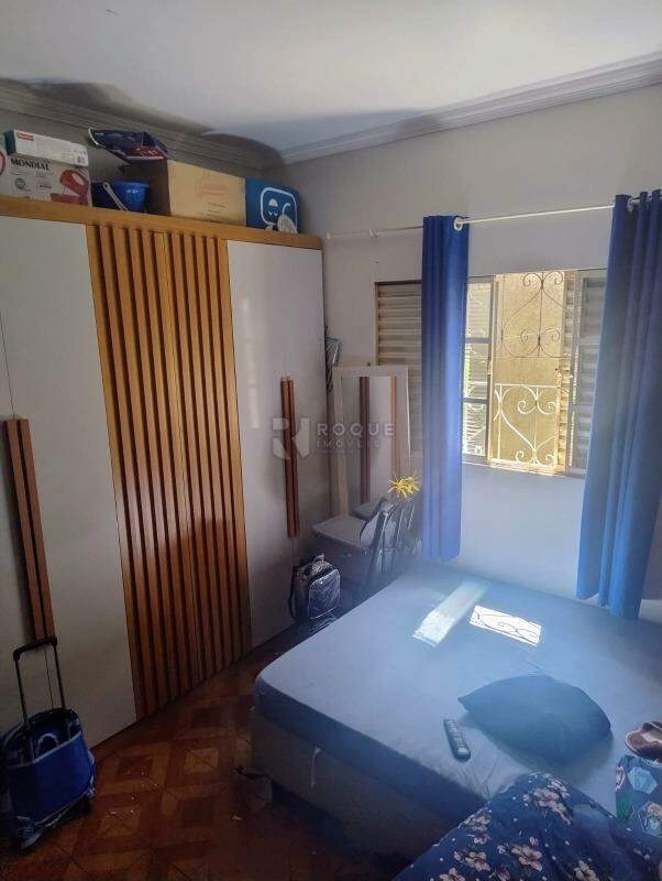 Casa Residencial à venda no bairro Parque Residencial Aeroporto: