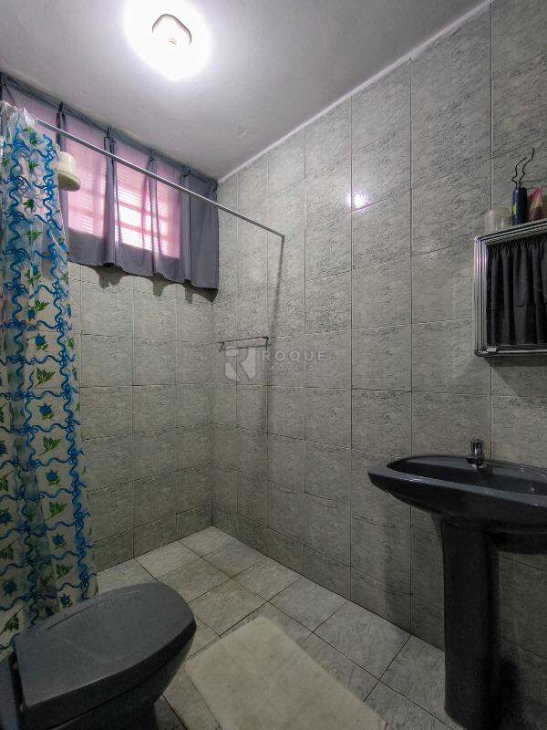 Casa Residencial à venda no bairro Jardim Rosa Marrafon Lucas: WC SUÍTE