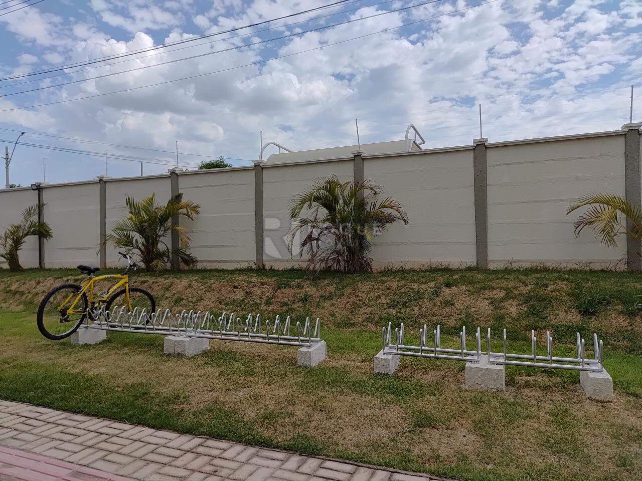 Apartamento para aluguel no bairro Fazenda Duas Barras: Bicicletário