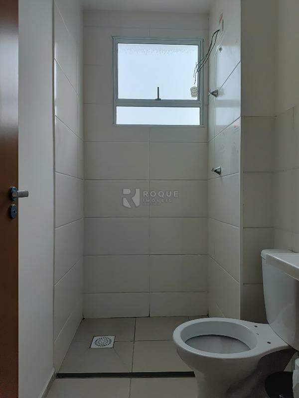 Apartamento para aluguel no bairro Fazenda Duas Barras: Wc social 