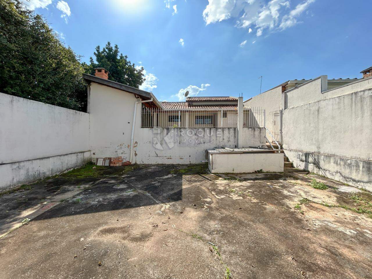 Casa Residencial para aluguel no bairro Jardim São Manoel: Fundo 