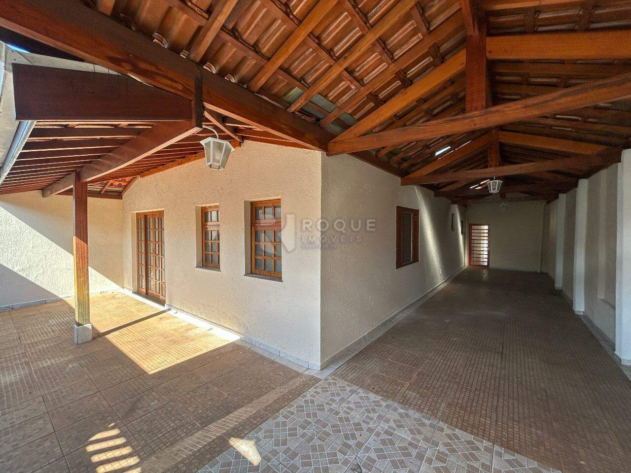 Casa Residencial para aluguel no bairro Jardim São Manoel: Frente 