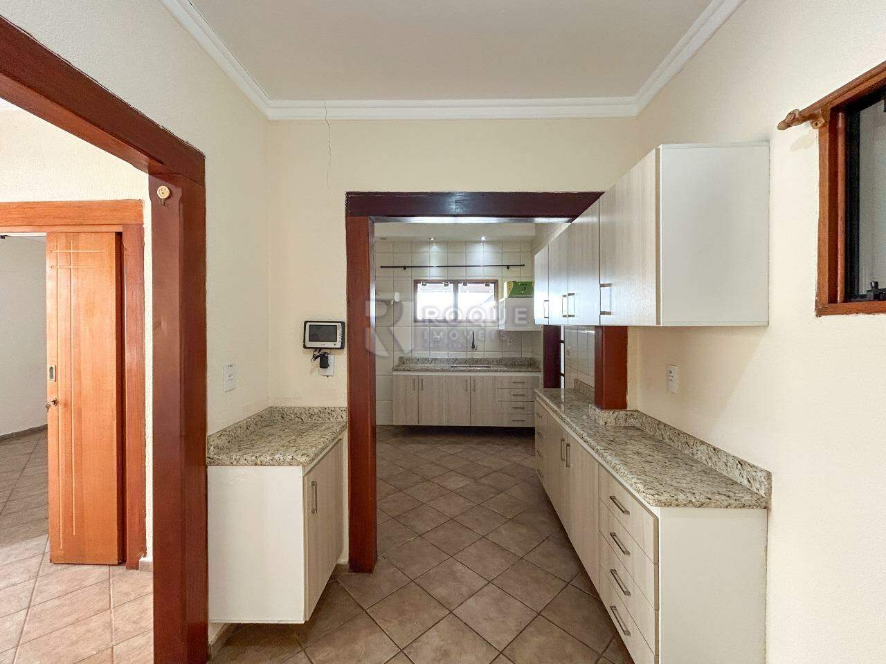Casa Residencial para aluguel no bairro Jardim São Manoel: Cozinha 