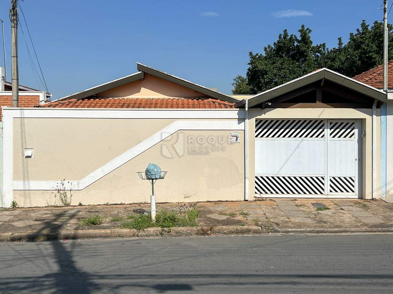 Casa Residencial para aluguel no bairro Jardim São Manoel: Fachada 