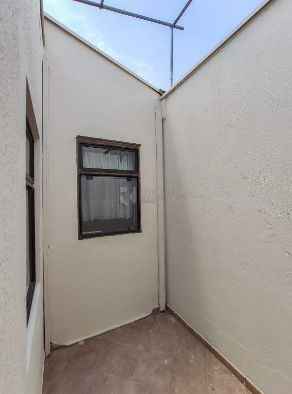Casa Residencial para aluguel no bairro Jardim São Manoel: Jardim de inverno 