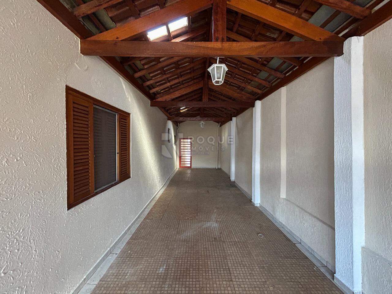 Casa Residencial para aluguel no bairro Jardim São Manoel: Garagem 