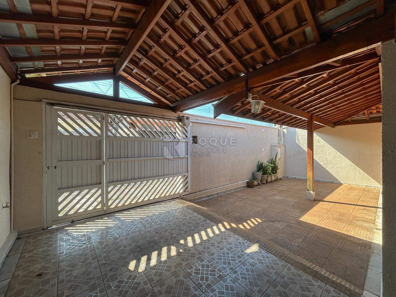 Casa Residencial para aluguel no bairro Jardim São Manoel: Frente 