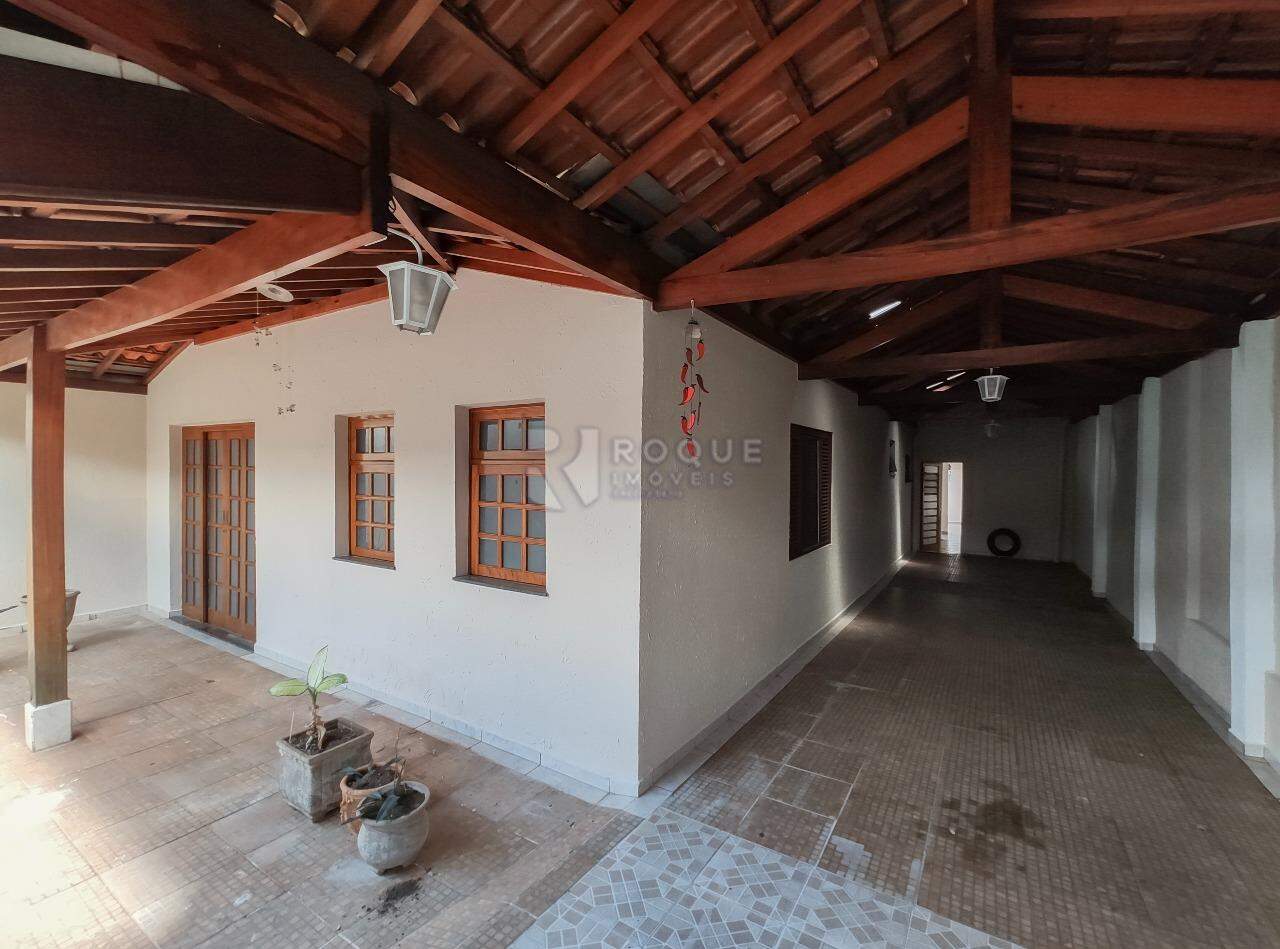 Casa Residencial para aluguel no bairro Jardim São Manoel: Frente 