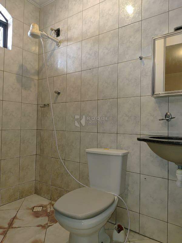 Casa Residencial para aluguel no bairro Jardim Morro Branco: Wc suíte 