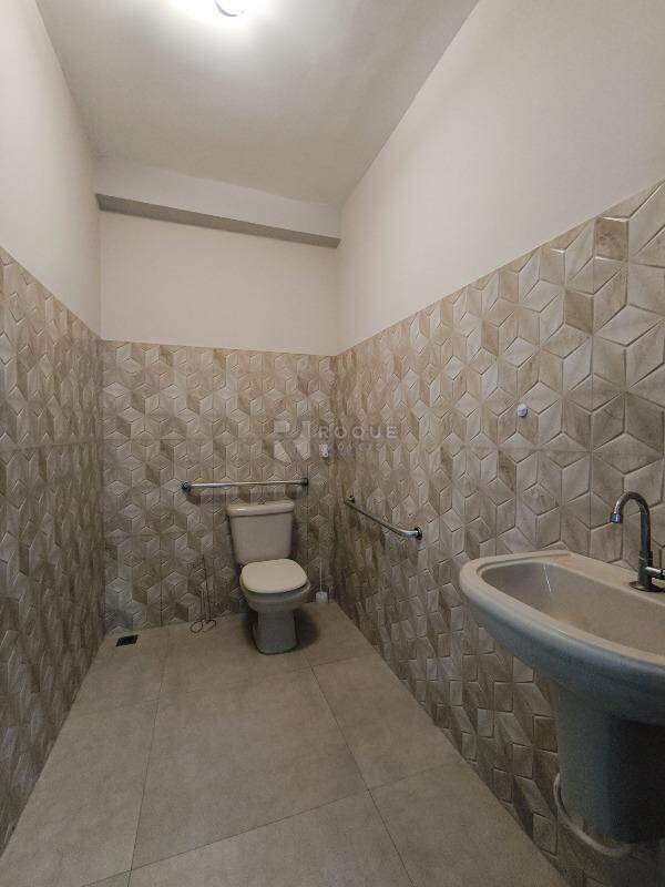 Casa Residencial à venda no bairro Jardim Nova Itália: BANHEIRO SOCIAL