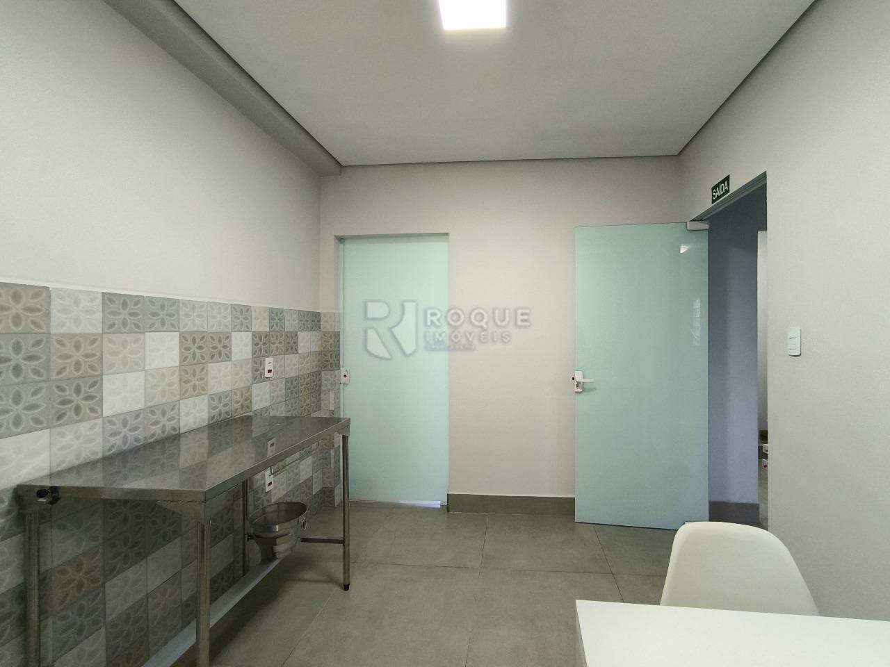 Casa Residencial à venda no bairro Jardim Nova Itália: SALA 1