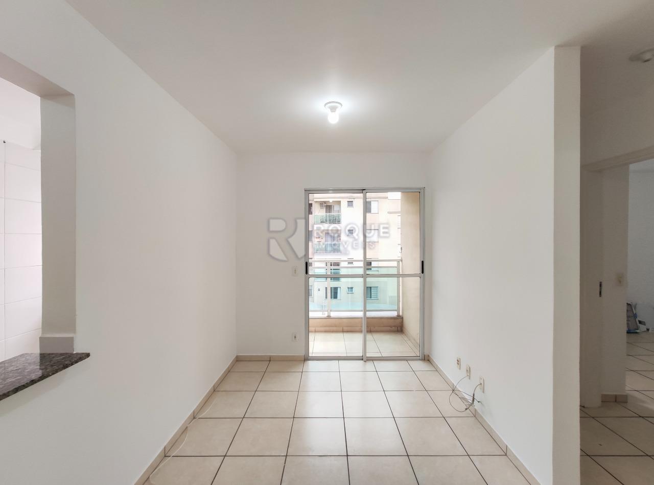Apartamento para aluguel no bairro Vila Camargo: Sala