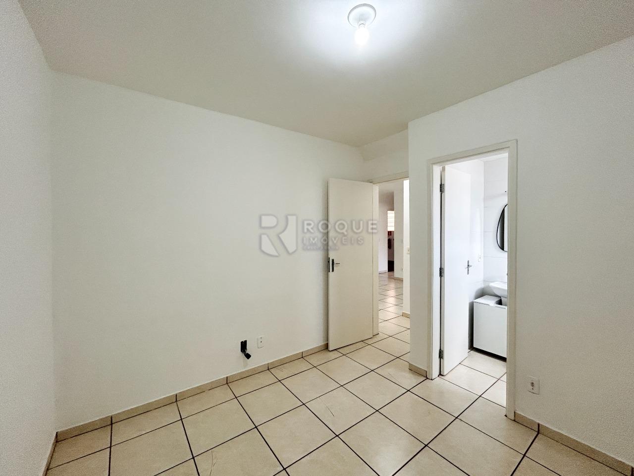 Apartamento para aluguel no bairro Vila Camargo: Dormitório 2 suíte 