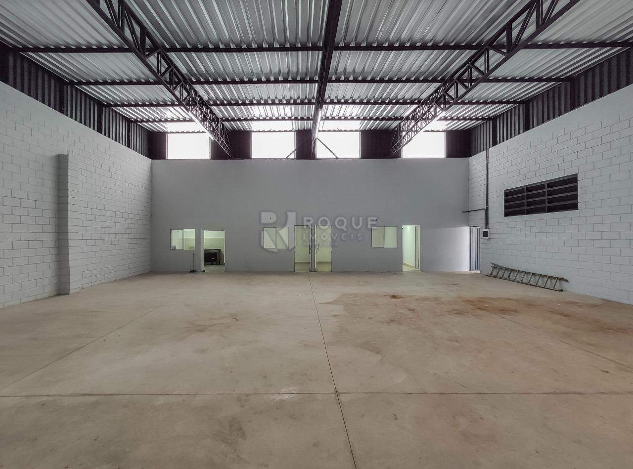 Barracão/Galpão para aluguel no bairro Área Rural de Limeira: Galpão