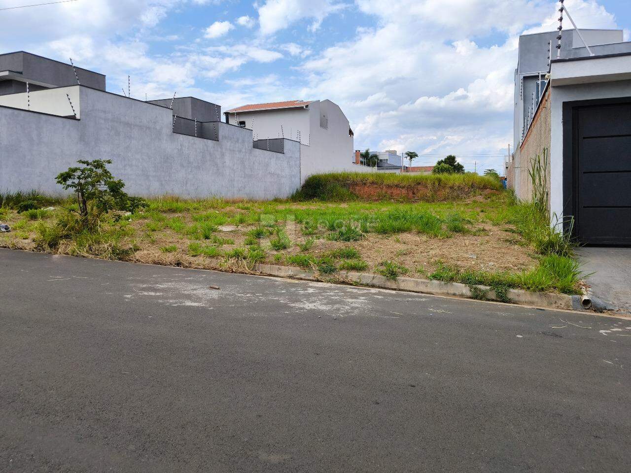 Terreno à venda no bairro Jardim Marajoara: 
