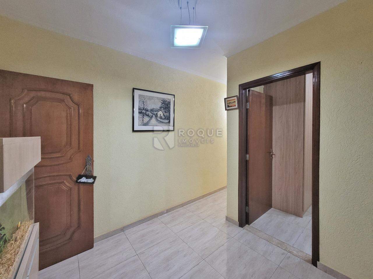 Casa Residencial à venda no bairro Jardim Gustavo Peccinini: HALL 