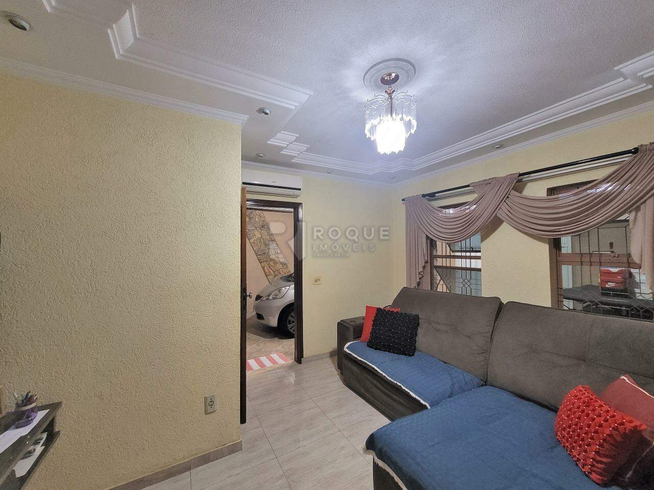 Casa Residencial à venda no bairro Jardim Gustavo Peccinini: SALA DE ESTAR