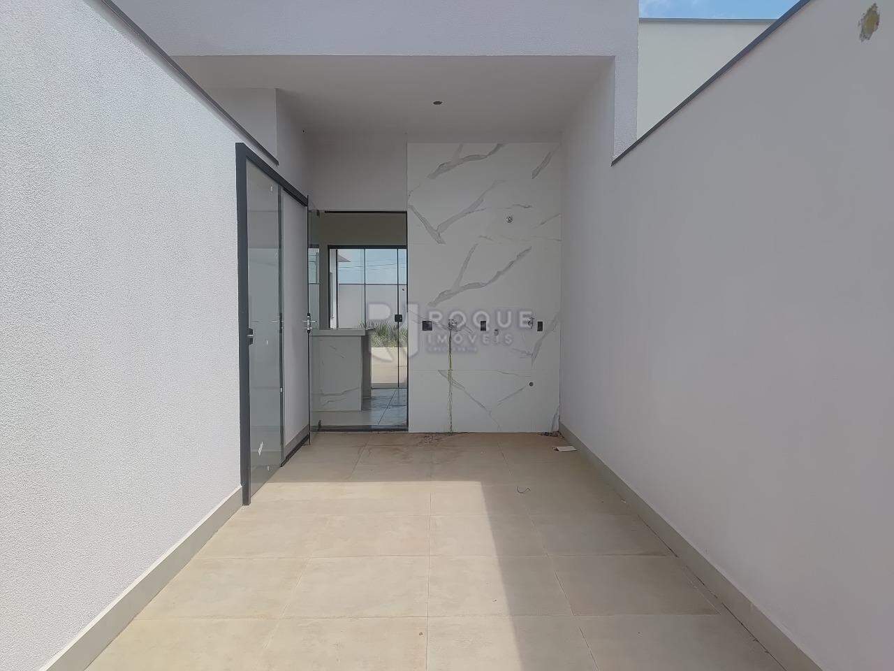 Casa Residencial para aluguel no bairro Jardim Real Park: Área de serviço