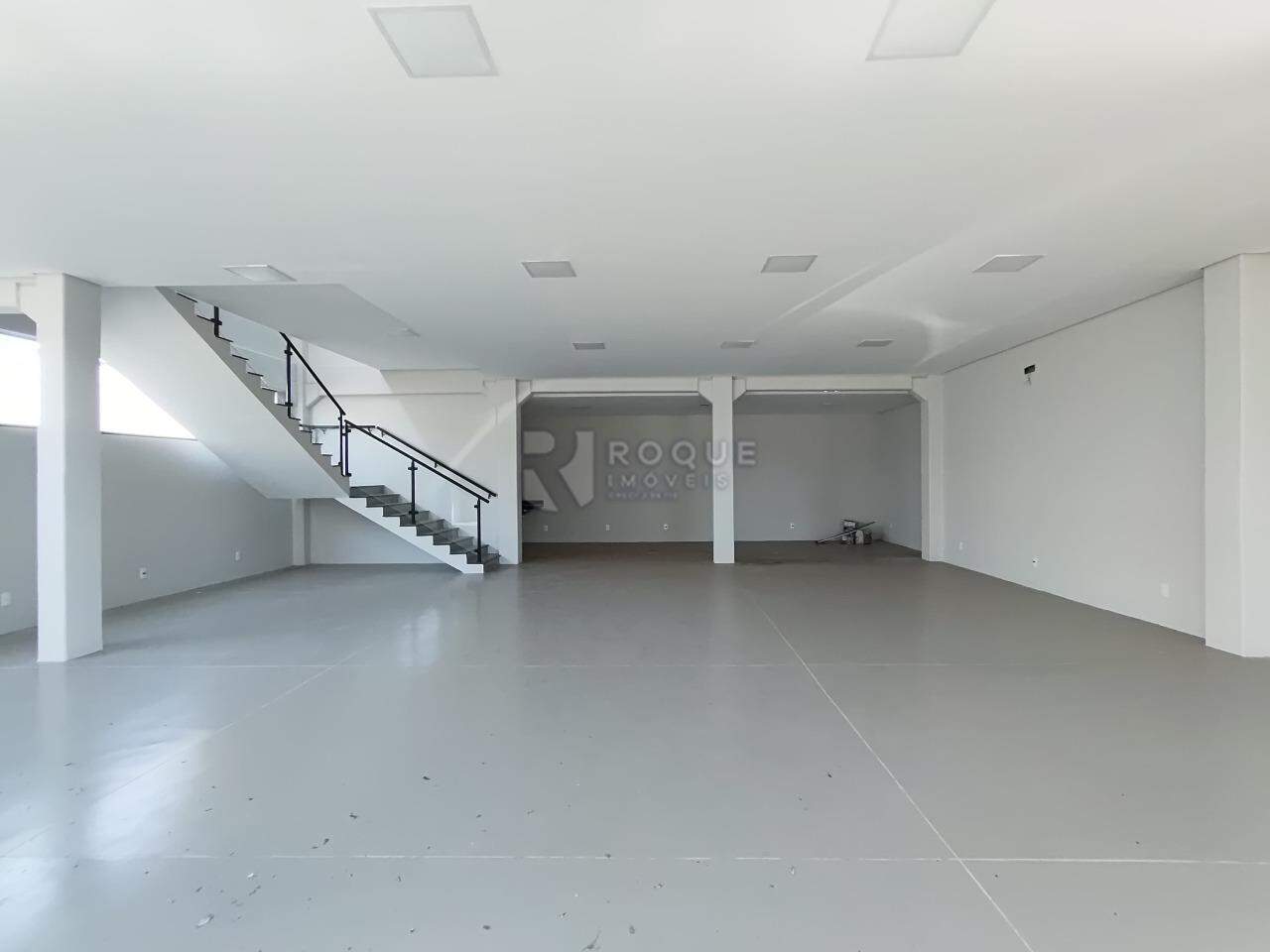 Salão para aluguel no bairro Jardim Niza Azevedo Calice: Salão