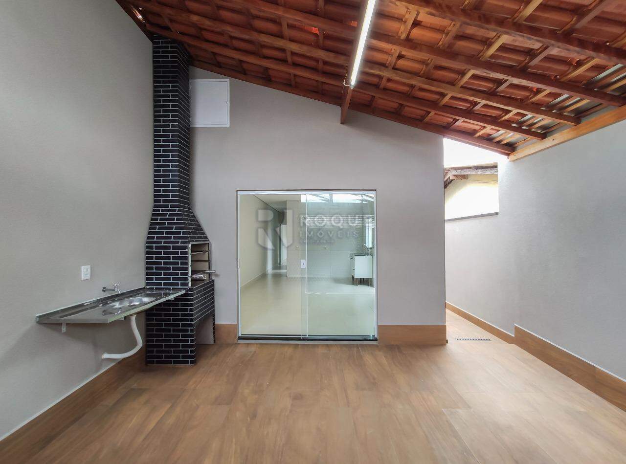 Casa Residencial para aluguel no bairro Jardim Morro Azul: Garagem 