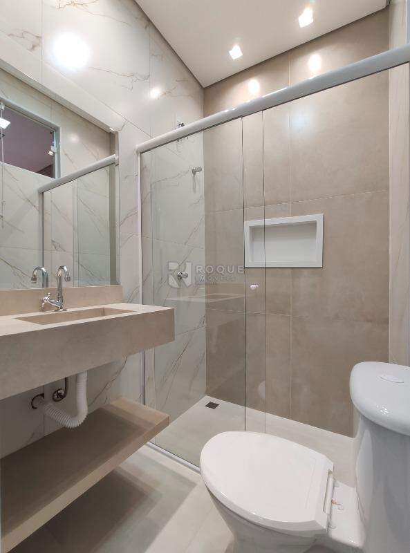 Casa Residencial para aluguel no bairro Jardim Morro Azul: WC suíte 