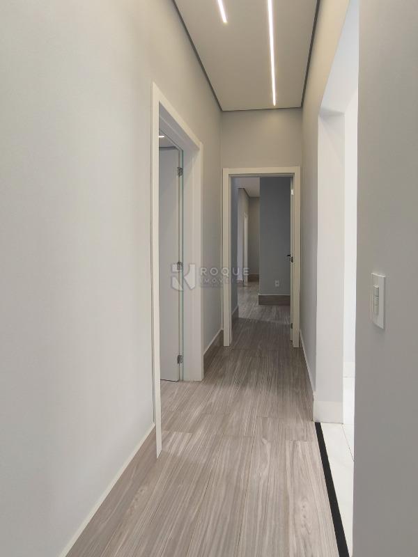 Casa em condomínio à venda no bairro Residenciais Fazenda Itapema: CORREDOR INTERNO