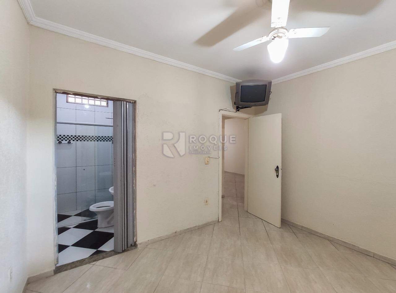 Casa Residencial à venda no bairro Parque Residencial Santa Eulália: Dormitório 2 suíte