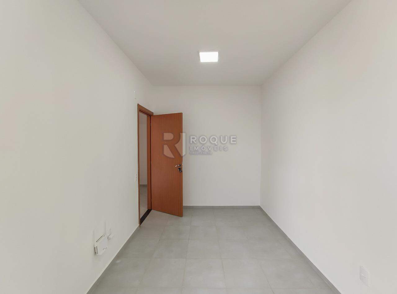 Apartamento para aluguel no bairro Fazenda Duas Barras: Sala 