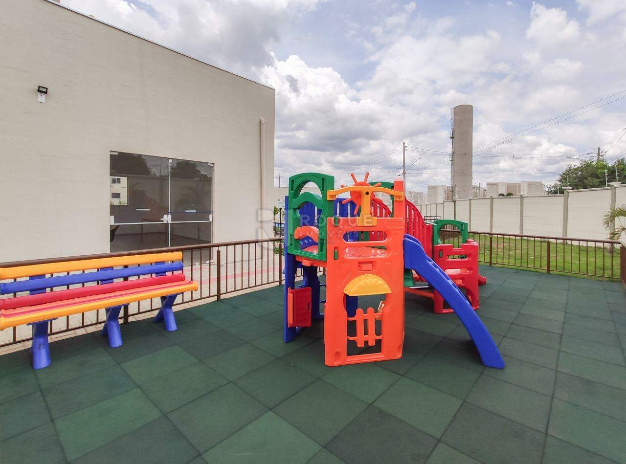 Apartamento para aluguel no bairro Fazenda Duas Barras: Área do condomínio