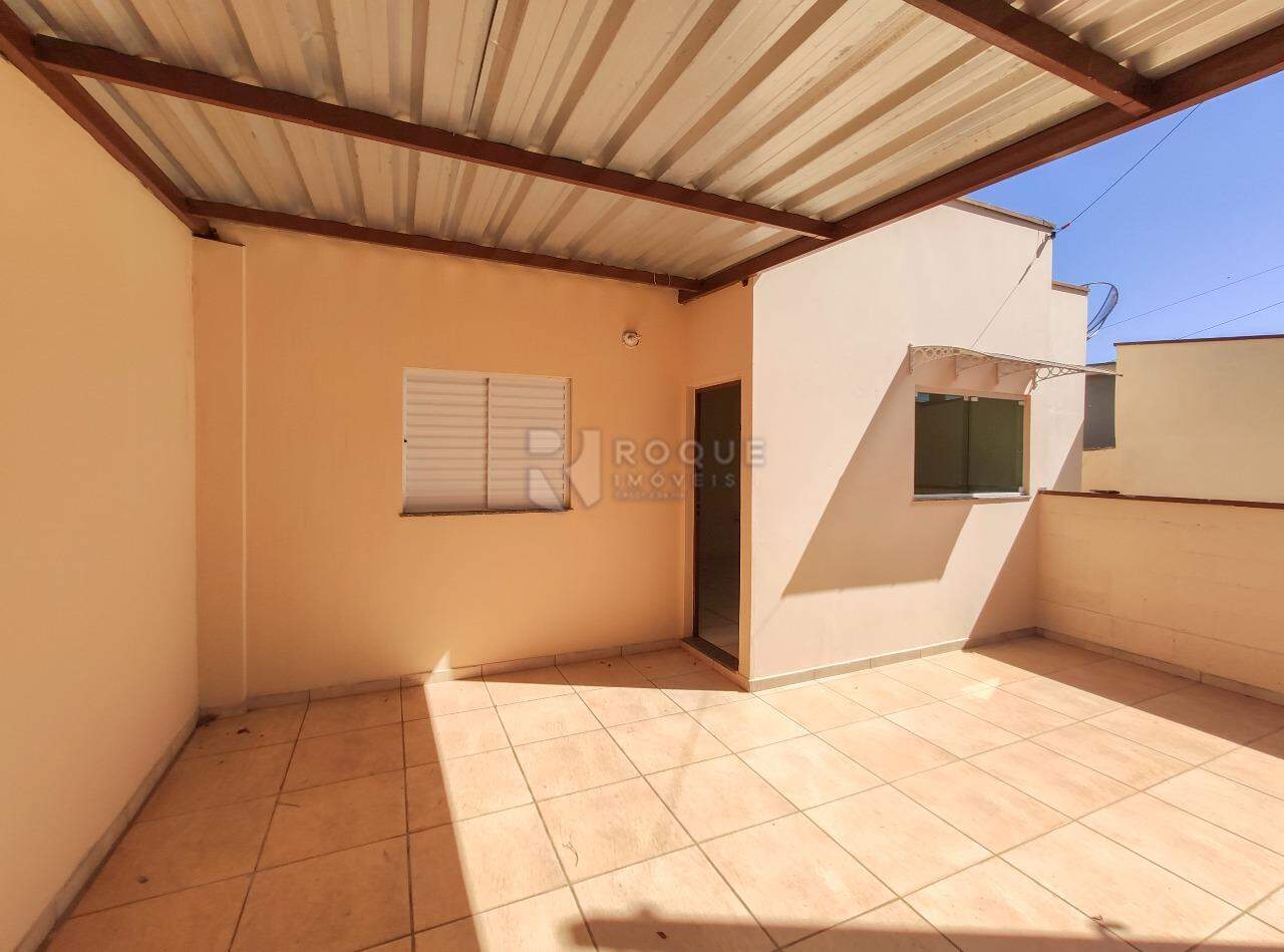 Casa Residencial para aluguel no bairro Jardim Morro Azul: Garagem 