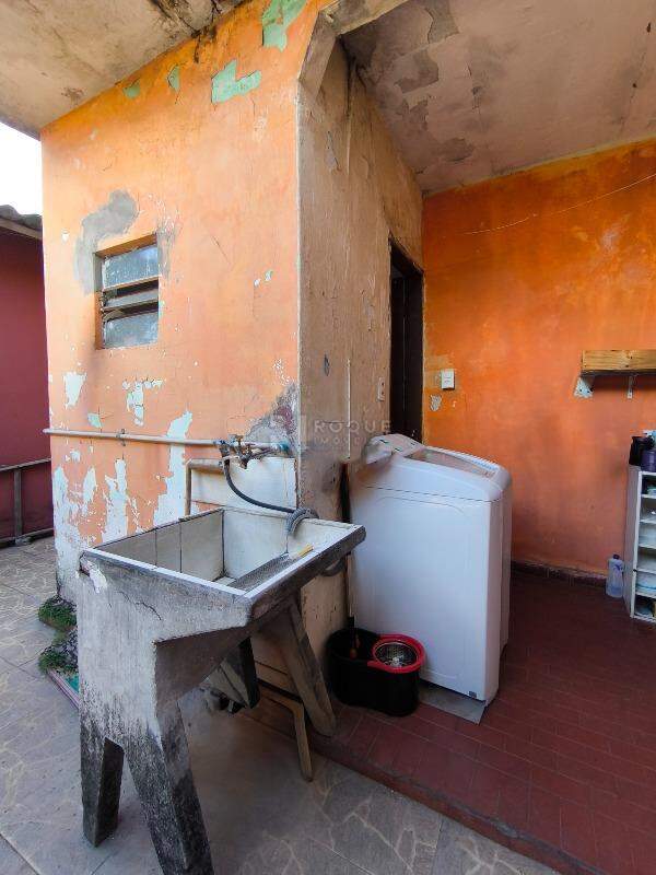 Casa Residencial à venda no bairro Jardim Morro Azul: LAVANDERIA EDÍCULA