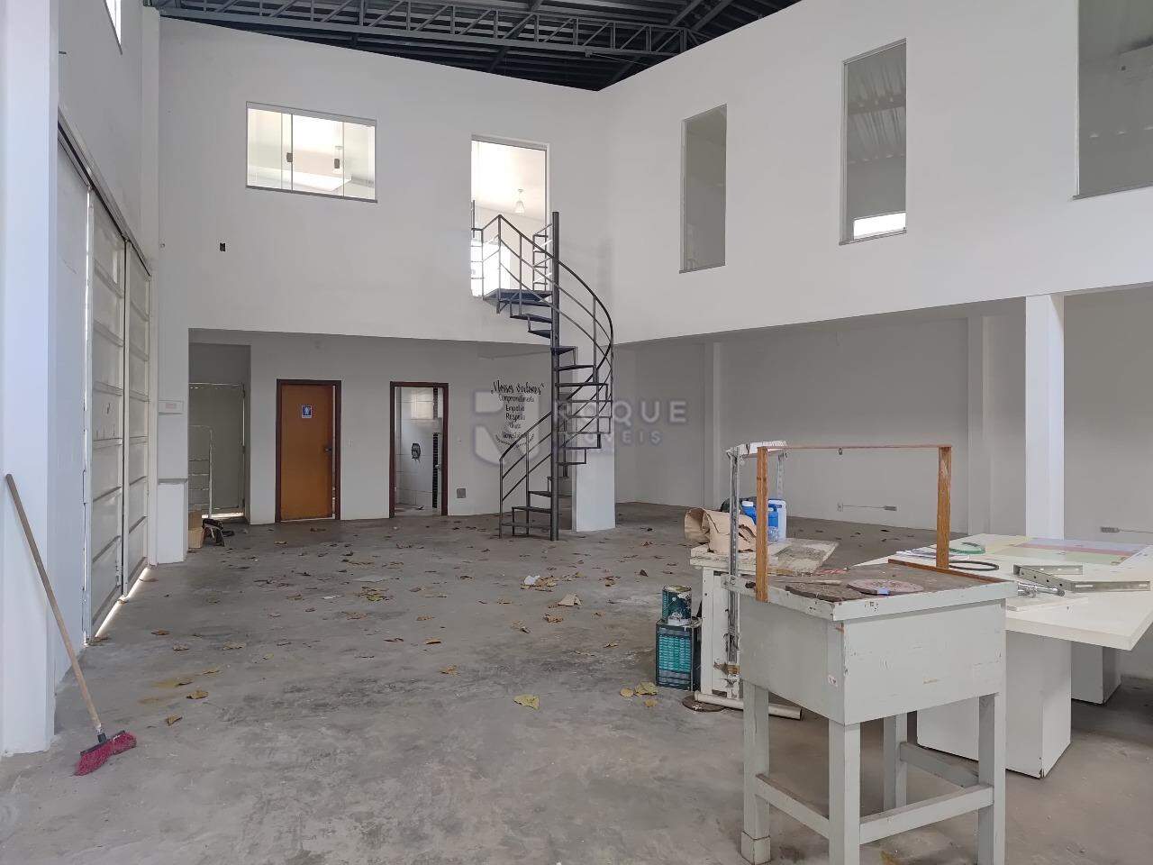 Barracão/Galpão para aluguel no bairro Jardim Nova Europa: Salão