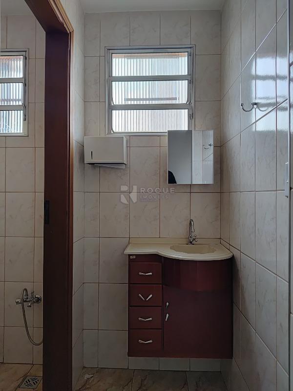 Salas/Conjuntos para aluguel no bairro Centro: Lavatório 01