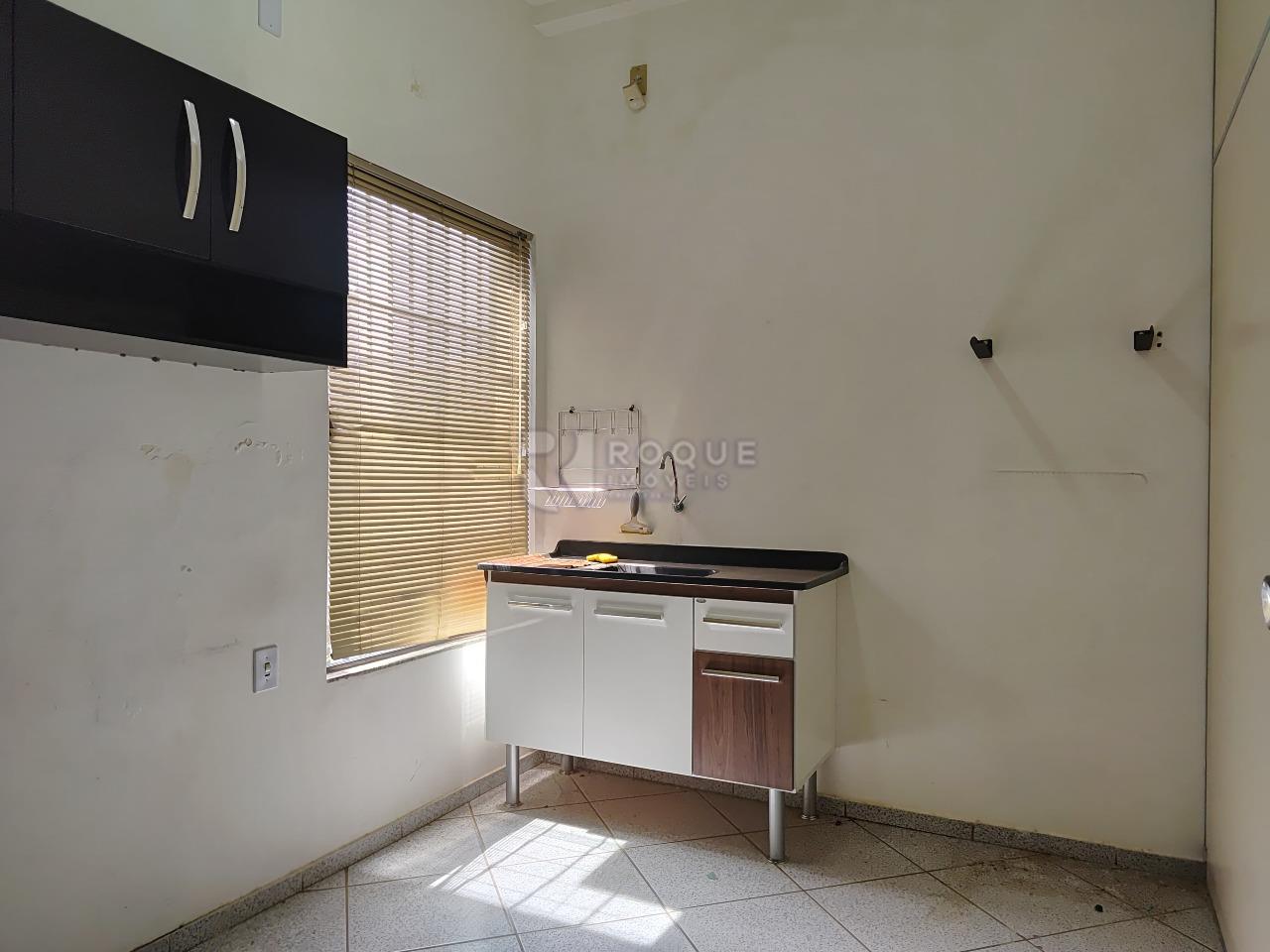 Salas/Conjuntos para aluguel no bairro Centro: Cozinha 