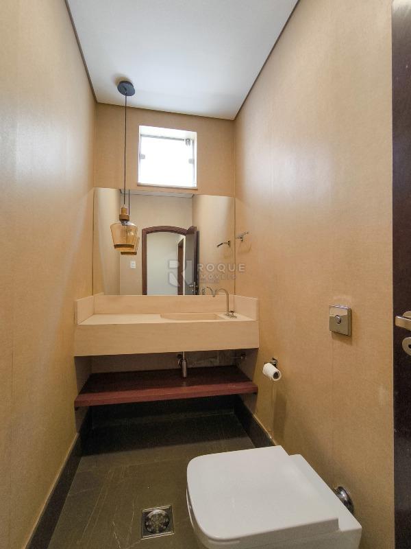 Casa em condomínio à venda no bairro Parque São Bento: LAVABO