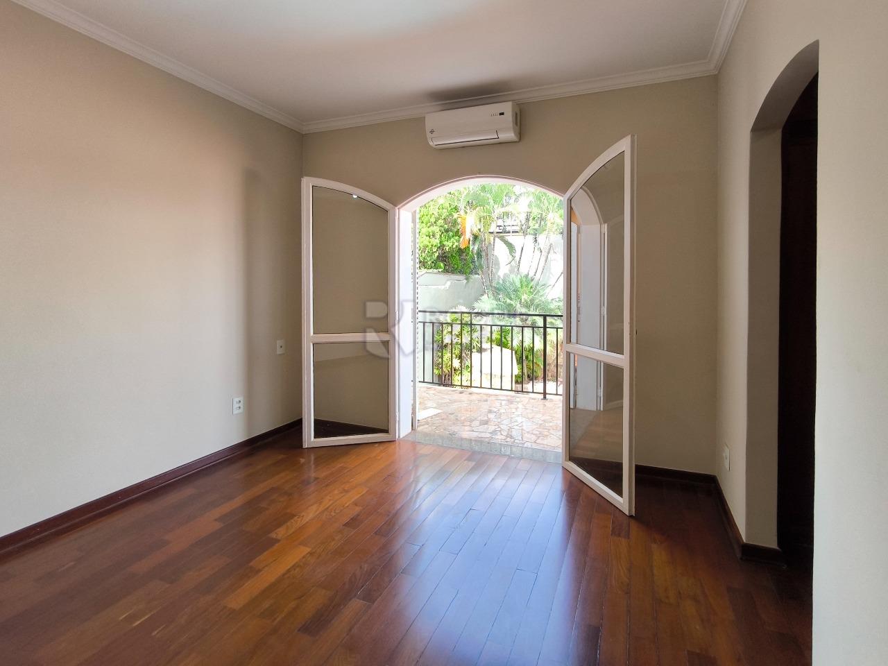 Casa em condomínio à venda no bairro Parque São Bento: SUÍTE