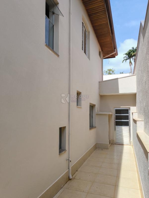 Casa em condomínio à venda no bairro Parque São Bento: LATERAL EXTERNA