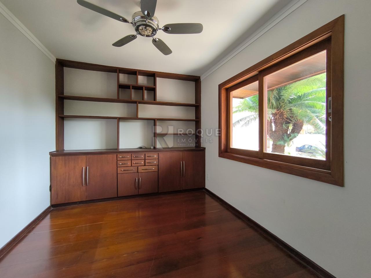 Casa em condomínio à venda no bairro Parque São Bento: ESCRITÓRIO