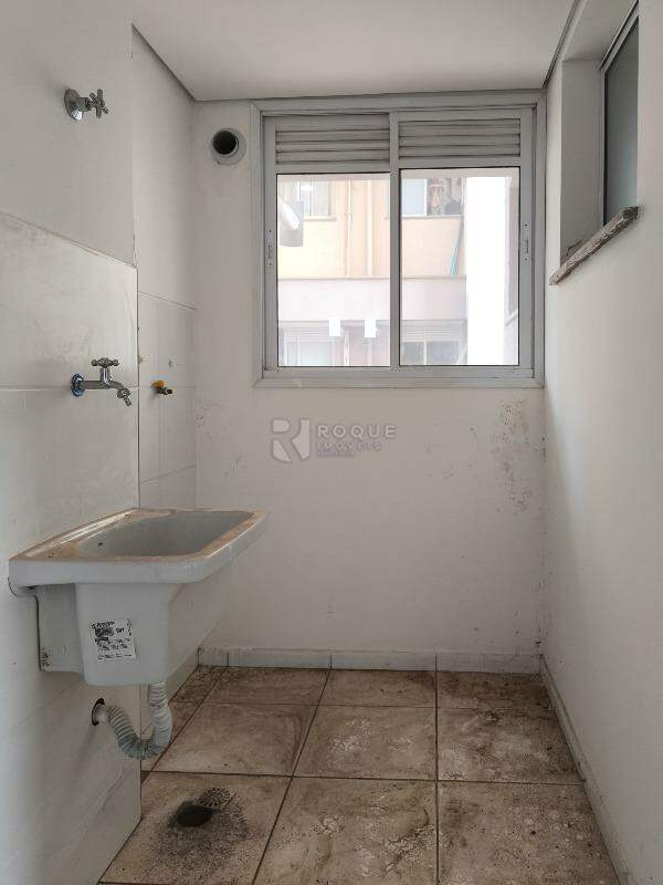Apartamento à venda no bairro Jardim Trevo: LAVANDERIA