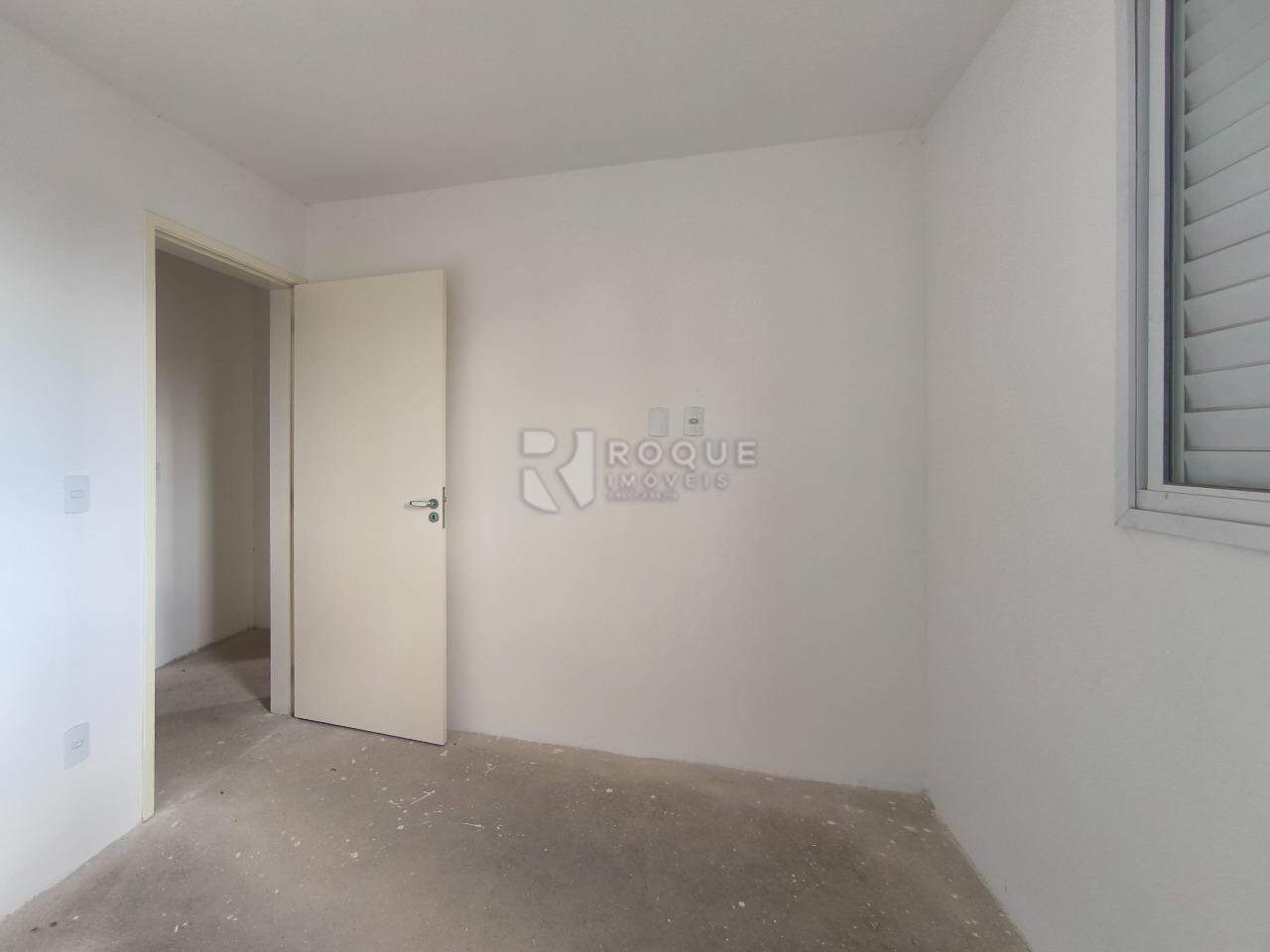 Apartamento à venda no bairro Jardim Trevo: DORMITÓRIO
