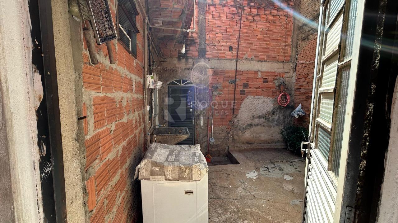 Casa Residencial à venda no bairro Conjunto Habitacional Victor D’Andrea: LAVANDERIA