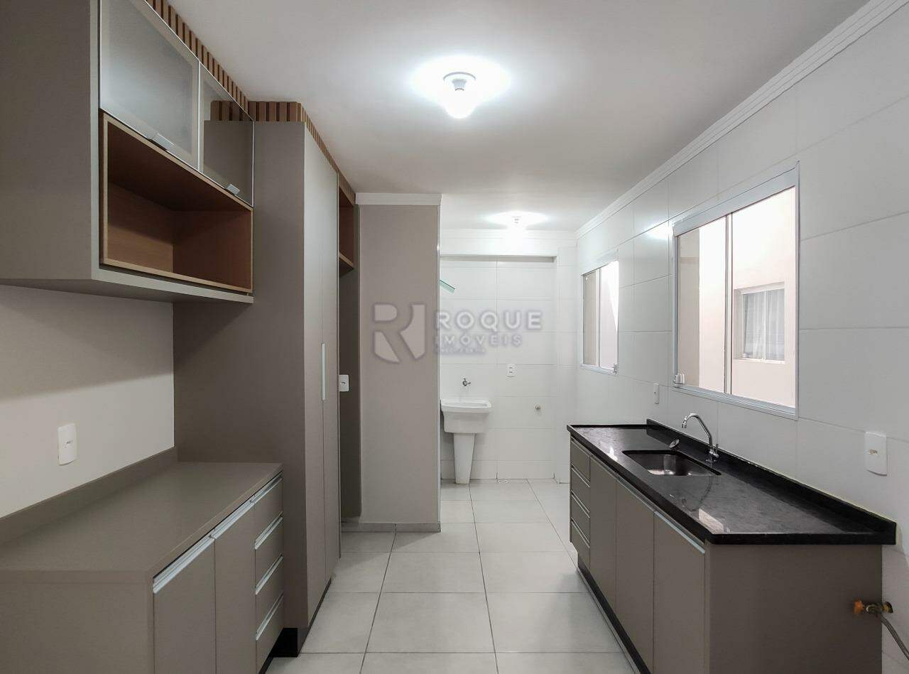 Apartamento para aluguel no bairro Jardim Florença: Cozinha