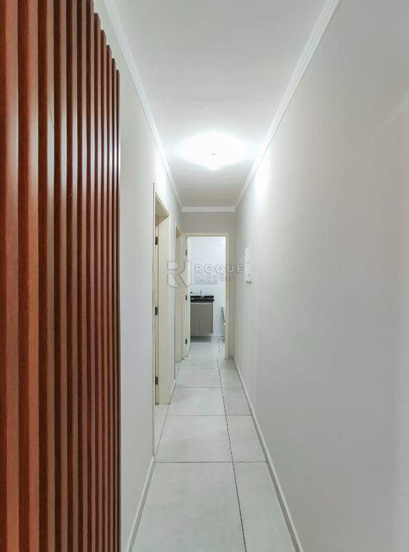 Apartamento para aluguel no bairro Jardim Florença: Hall