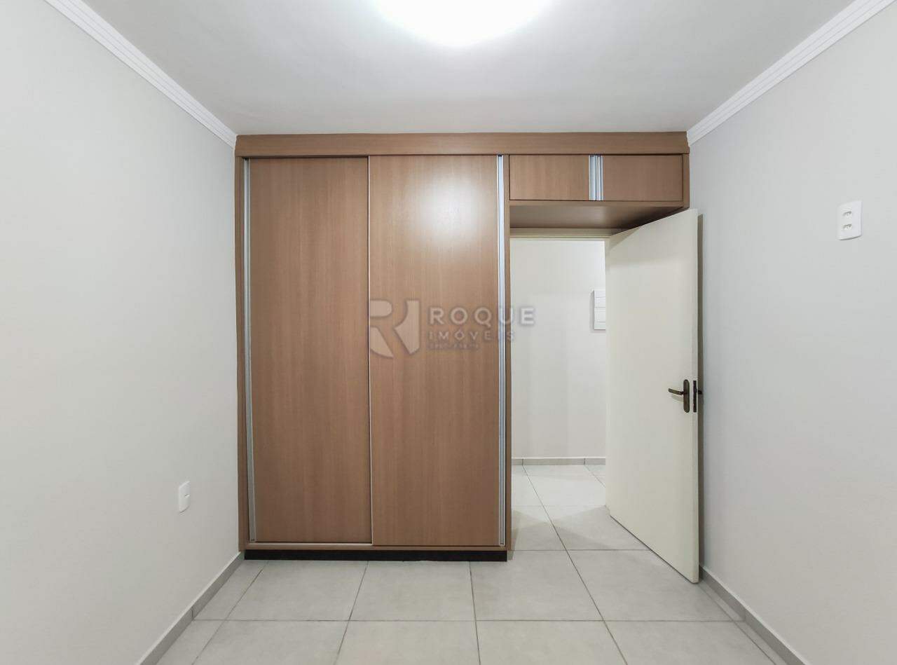 Apartamento para aluguel no bairro Jardim Florença: Dormitório 1