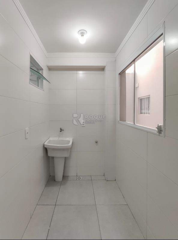 Apartamento para aluguel no bairro Jardim Florença: Área de serviço